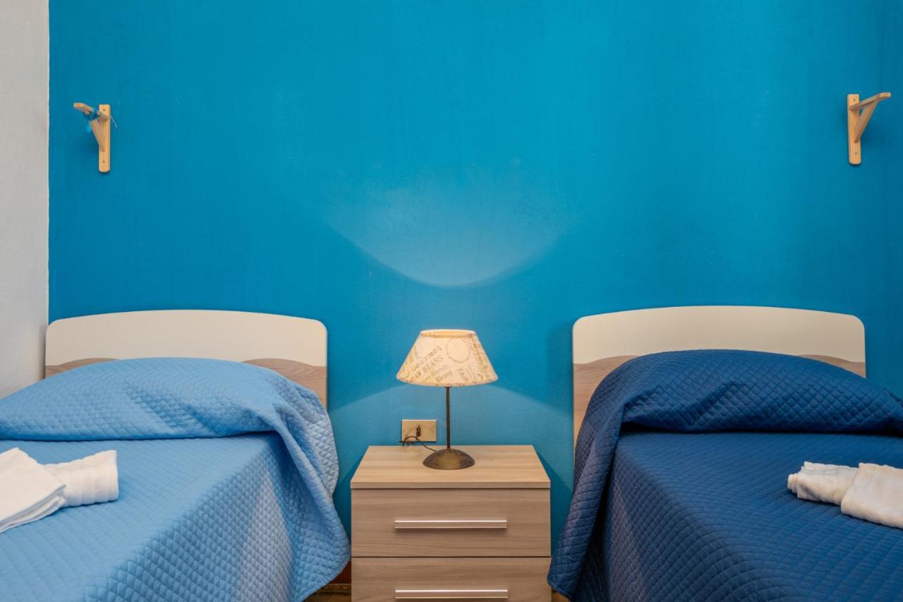 Ferienwohnung Il Marinaio E Il Nostromo Cala Gonone Exterior foto